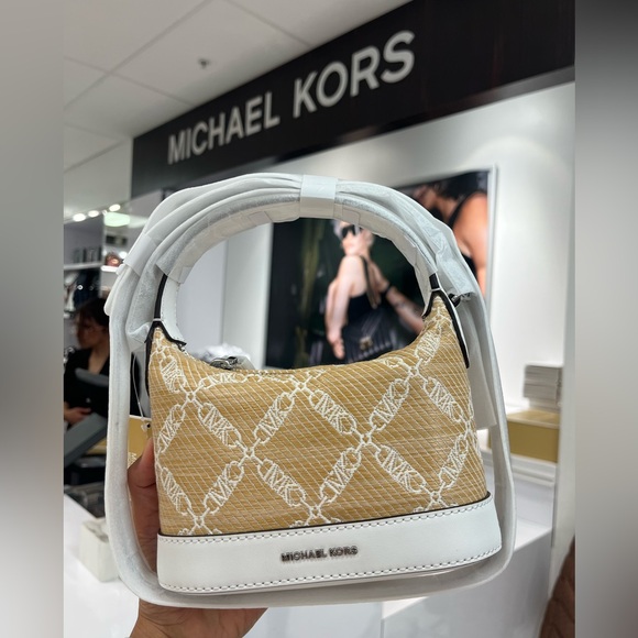 MK Whyte Mini Crossbody - Picture 5 of 5